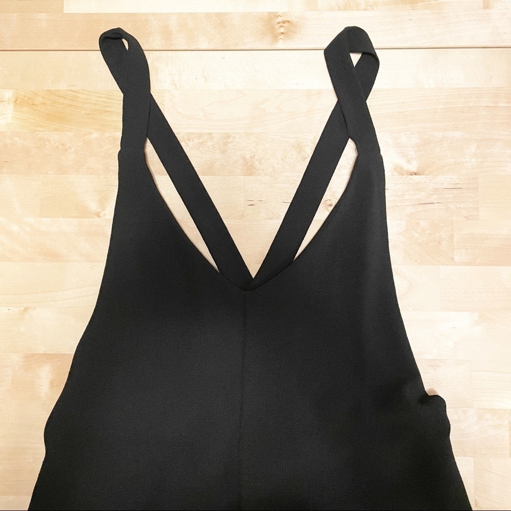 Urban Outfitters Black Jumpsuit Open Back Jumper M - Picture 9 of 10